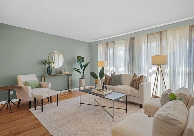 Photo 3 of Single Family Residence at 11039 Wylestone Ct, Saint Louis, MO 63126 | MLS# MIS25014258 | | Sold on 2025-05-16