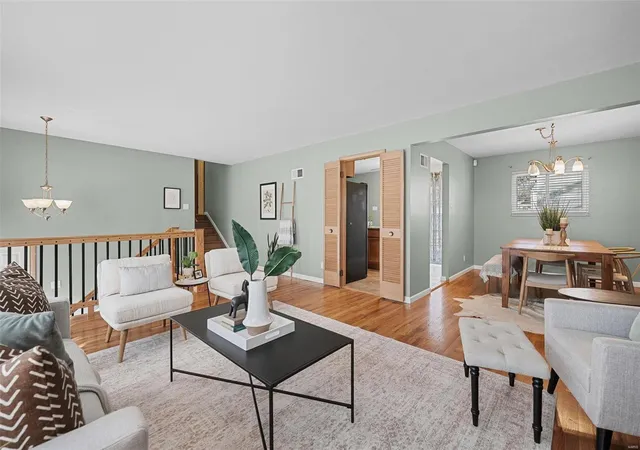 Photo 4 of Single Family Residence at 11039 Wylestone Ct, Saint Louis, MO 63126 | MLS# MIS25014258 | | Sold on 2025-05-16