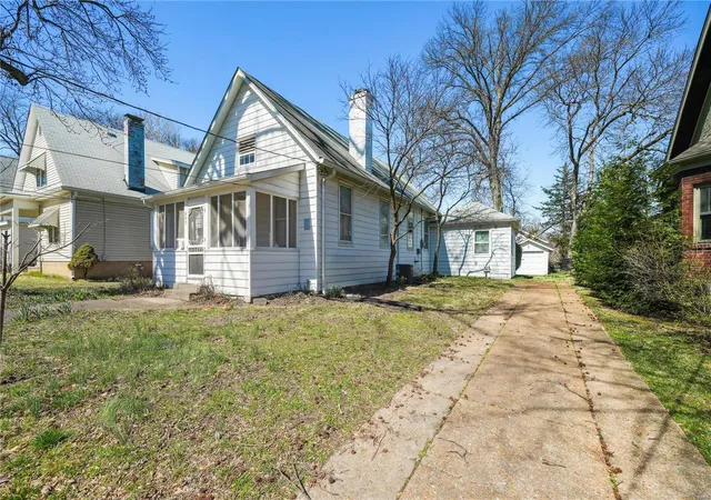 Photo 1 of Single Family Residence at 667 Atalanta Ave, Saint Louis, MO 63119 | MLS# MIS25014597 | | Sold on 2025-04-23