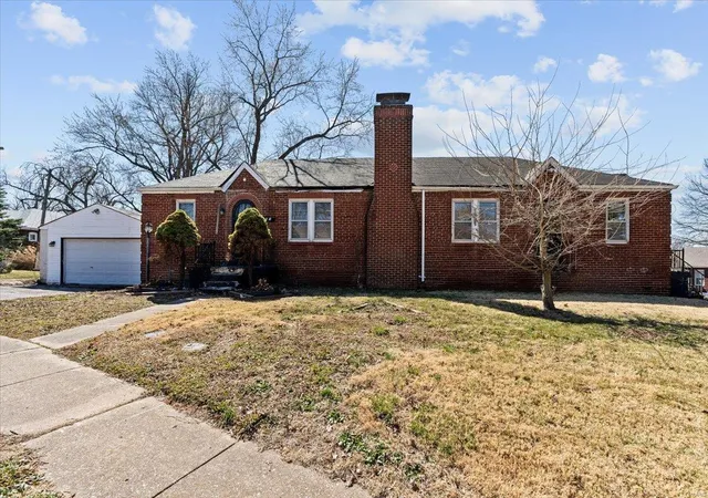 Photo 1 of Multi Family at 6912 Hunter Ave, Saint Louis, MO 63121 | MLS# MIS25014601 | | Sold on 2025-04-01