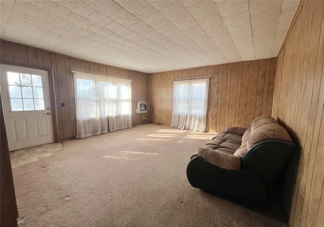 Photo 4 of Single Family Residence at 601 S Elm St, Center, MO 63436 | MLS# MIS25015139 | | Sold on 2025-06-10