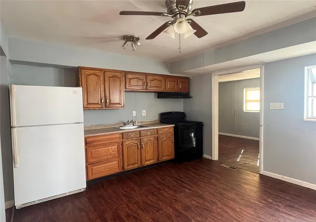 Photo 4 of Single Family Residence at 336 Lanark Rd, Saint Louis, MO 63137 | MLS# MIS25015229 | | Sold on 2025-05-22