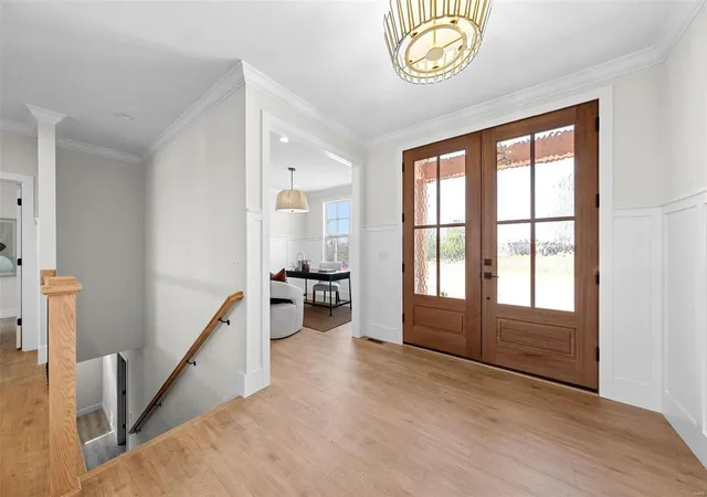 Photo 4 of Single Family Residence at 6412 Hagemann Rd, Saint Louis, MO 63128 | MLS# MIS25015324 | | Sold on 2025-04-18