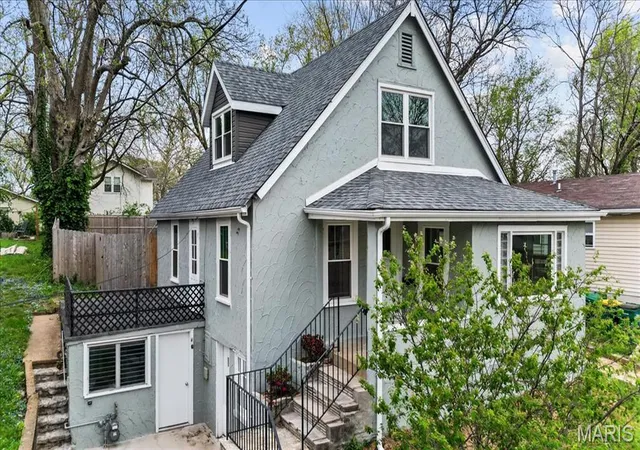 Photo 1 of Single Family Residence at 901 Cornell Ave, Saint Louis, MO 63119 | MLS# MIS25015563 | | Sold on 2025-09-17