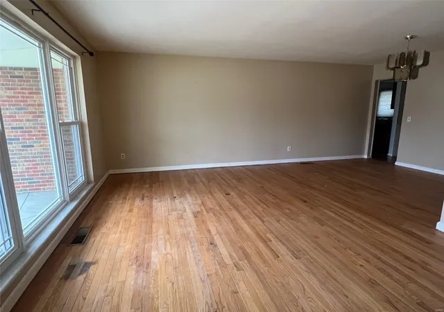 Photo 3 of Single Family Residence at 4551 Thicket Dr, Saint Louis, MO 63129 | MLS# MIS25015598 | | Sold on 2025-05-13