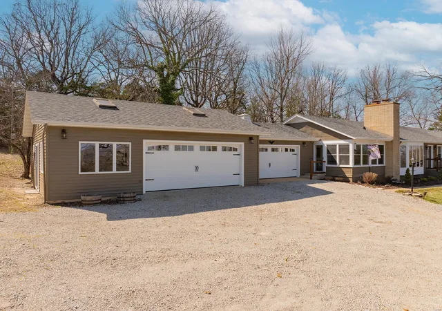 Photo 5 of Single Family Residence at 51 County Road 620A, Isabella, MO 65676 | MLS# MIS25015666 | | Sold on 2025-06-13