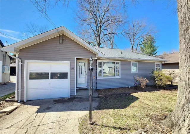 4th image of 639 N 38Th St, Belleville, IL 62226 | MLS# MIS25015746