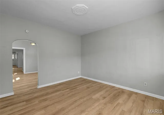 Photo 2 of Single Family Residence at 5331 Arsenal St, Saint Louis, MO 63139 | MLS# MIS25015914 | | Sold on 2025-07-16