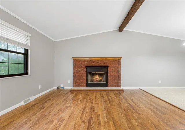Photo 4 of Single Family Residence at 492 Bluff Dr, Saint Louis, MO 63137 | MLS# MIS25015980 | | Sold on 2025-05-13