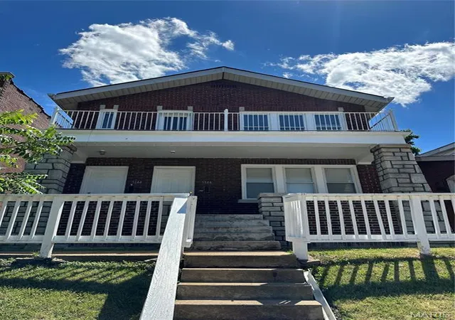 Multi Family at 5144 Wabada Ave, Saint Louis, MO 63113 | MLS# MIS25016130 | | Sold on 2025-09-16