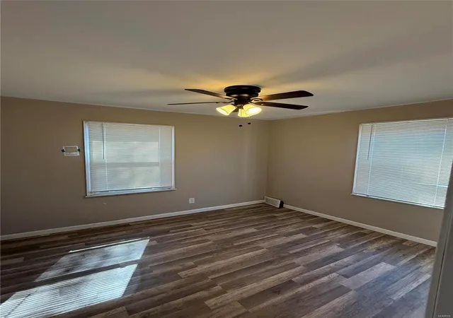 Photo 4 of Single Family Residence at 838 Rolwes Ave, Saint Louis, MO 63135 | MLS# MIS25016351 | | Sold on 2025-05-19