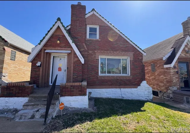 Single family home for sale at 5940 Goodfellow Blvd, Saint Louis, MO 63147 | MLS# MIS25016690 | Listing updated on 2026-01-15