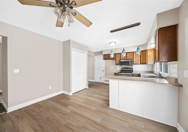 Photo 3 of Single Family Residence at 1640 Deergrass Dr, Saint Charles, MO 63303 | MLS# MIS25016757 |  | Sold on 2025-04-07