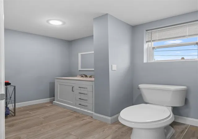 Photo 4 of Single Family Residence at 331 Lenhardt Ave, Saint Louis, MO 63125 | MLS# MIS25016795 |  | Sold on 2025-05-28