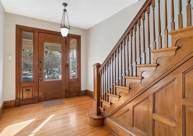 Photo 3 of Single Family Residence at 4421 Pershing Ave, Saint Louis, MO 63108 | MLS# MIS25016802 | | Sold on 2025-05-09