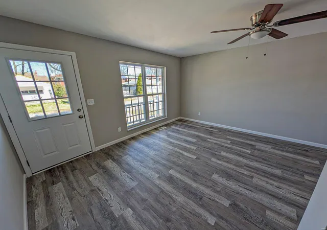Photo 3 of Single Family Residence at 4634 Hannover Ave, Saint Louis, MO 63123 | MLS# MIS25016889 |  | Sold on 2025-06-27