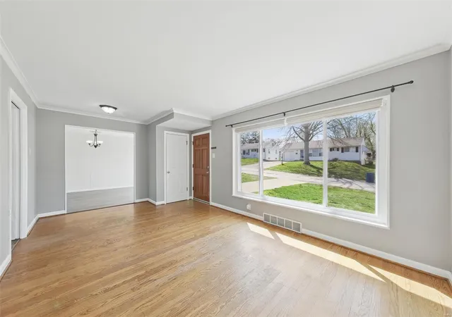 Photo 4 of Single Family Residence at 7451 Rockwood Dr, Saint Louis, MO 63123 | MLS# MIS25016983 |  | Sold on 2025-05-29