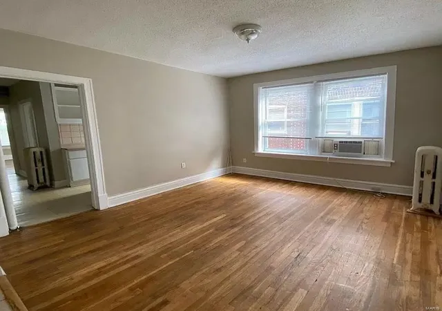 Photo 2 of Multi Family at 1817 Allen Ave, Saint Louis, MO 63104 | MLS# MIS25016987 | | Sold on 2025-06-03