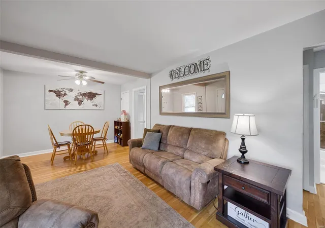 Photo 2 of Single Family Residence at 3500 Saint Sebastian Ln, Saint Ann, MO 63074 | MLS# MIS25017028 | | Sold on 2025-05-12