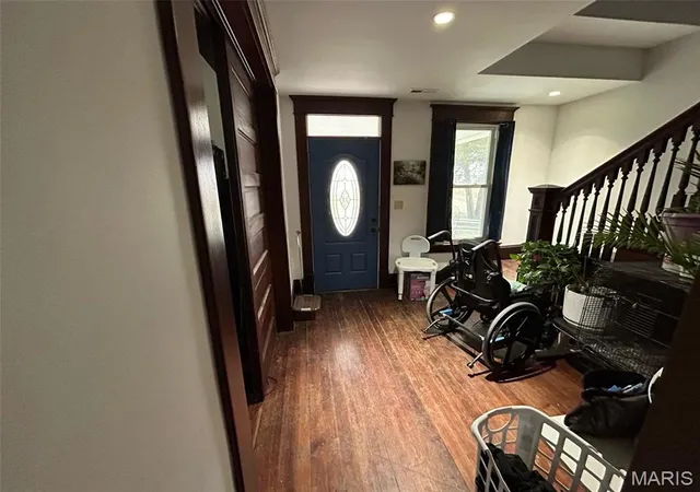 Photo 4 of Single Family Residence at 1106 W Jackson St, Albany, MO 64402 | MLS# MIS25017117 |  | Sold on 2025-07-22