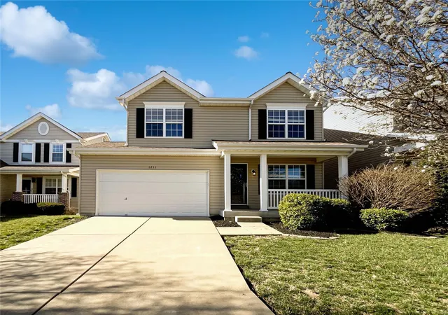 Single Family Residence at 1211 Harmony Lake Dr, Saint Peters, MO 63376 | MLS# MIS25017278 | | Sold on 2025-04-18