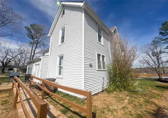 Photo 5 of Townhouse at 608 Buford Blvd, Fredericktown, MO 63645 | MLS# MIS25017424 |  | Sold on 2025-07-03