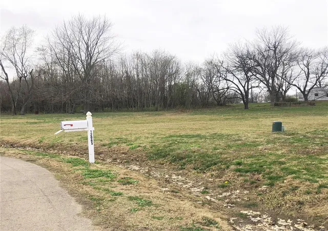 Photo 2 of Single Family Residence at 12065 Hidden Meadow Ln, Dexter, MO 63841 | MLS# MIS25017601 |  | Sold on 2025-05-13