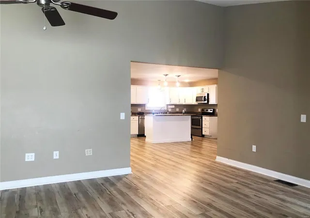Photo 4 of Single Family Residence at 12065 Hidden Meadow Ln, Dexter, MO 63841 | MLS# MIS25017601 |  | Sold on 2025-05-13
