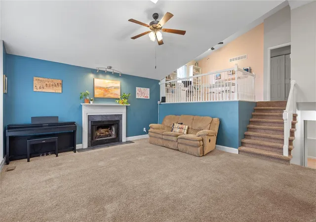 Photo 3 of Single Family Residence at 5065 Danielle Dr, Saint Charles, MO 63304 | MLS# MIS25017676 |  | Sold on 2025-04-29