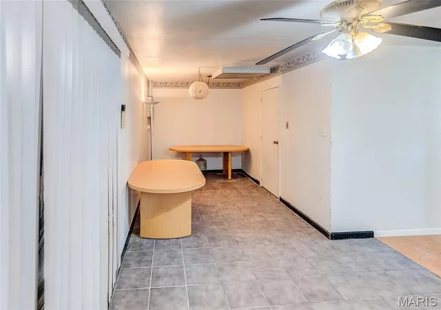 Photo 4 of Single Family Residence at 1118 Saint Benedict Dr, East Saint Louis, IL 62206 | MLS# MIS25017933 | | Sold on 2025-06-25
