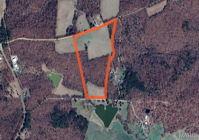Photo 3 of Farm at 4 Bcr 924, Patton, MO 63662 | MLS# MIS25018059 |  | Sold on 2025-09-26