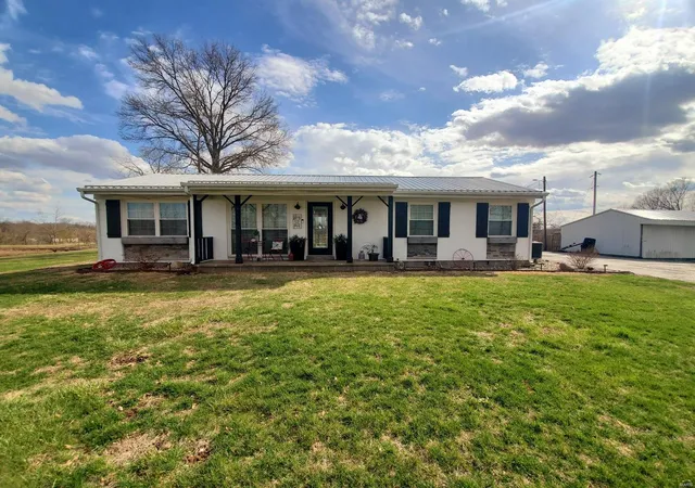 Photo 3 of Single Family Residence at 26119 State Hwy 6, Maywood, MO 63454 | MLS# MIS25018146 |  | Sold on 2025-05-01