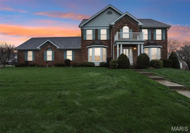 Single Family Residence at 33 Cambrian Wy, Saint Charles, MO 63301 | MLS# MIS25018179 | | Sold on 2025-05-28