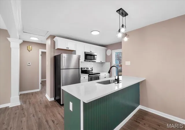 Photo 2 of Single Family Residence at 3329 Krem Ct, Saint Ann, MO 63074 | MLS# MIS25018672 |  | Sold on 2025-05-16