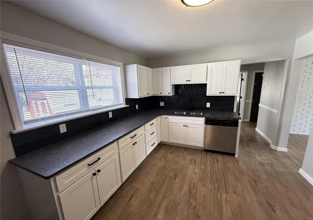 Photo 3 of Single Family Residence at 3700 Ashby Rd, Saint Ann, MO 63074 | MLS# MIS25018702 | | Sold on 2025-04-25