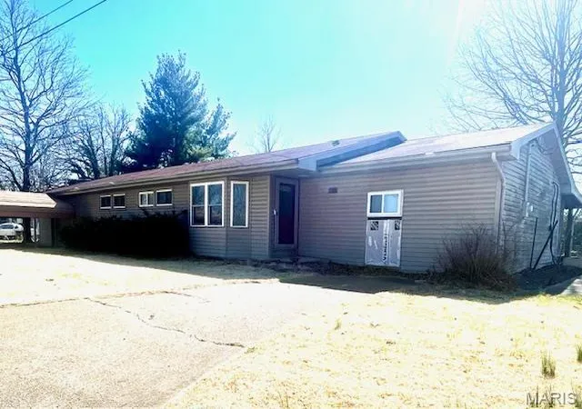 Photo 1 of Single Family Residence at 310 Pleasant Ave, Bland, MO 65014 | MLS# MIS25018870 |  | Sold on 2025-10-17