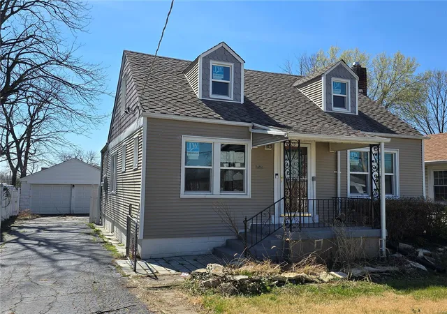 Single Family Residence at 10516 Wurdack Ave, Saint Louis, MO 63114 | MLS# MIS25018934 | | Sold on 2025-05-12