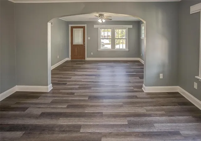 Photo 4 of Single Family Residence at 10516 Wurdack Ave, Saint Louis, MO 63114 | MLS# MIS25018934 | | Sold on 2025-05-12