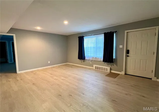 Photo 2 of Condominium at 6990 Colonial Woods Dr #59, Saint Louis, MO 63129 | MLS# MIS25018949 |  | Sold on 2025-11-21