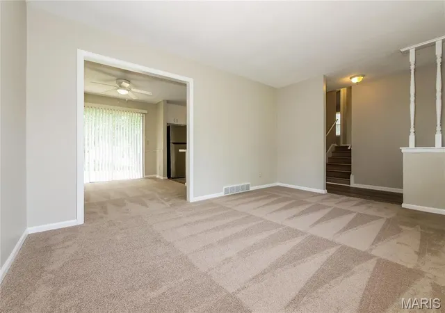 Photo 4 of Single Family Residence at 7807 E 118Th Ter, Kansas City, MO 64134 | MLS# MIS25018953 | | Sold on 2025-07-07