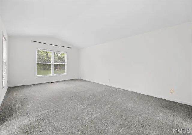 Photo 3 of Single Family Residence at 5 Picardy Dr, Lake Saint Louis, MO 63367 | MLS# MIS25019332 |  | Sold on 2025-06-25