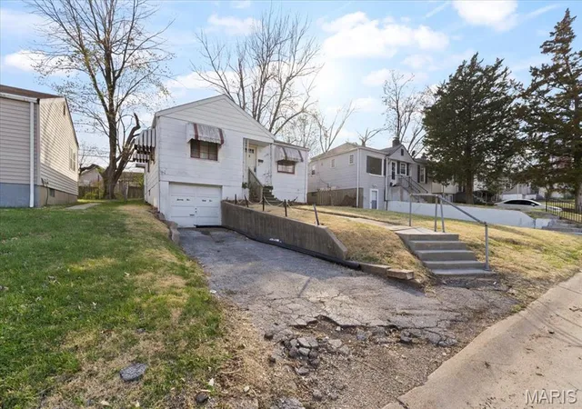 Photo 2 of Single Family Residence at 7532 Eunice Ave, Saint Louis, MO 63136 | MLS# MIS25019395 |  | Sold on 2025-05-13