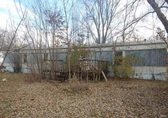 Photo 3 of Single Family Residence at 103 N Roosevelt St, Bellflower, MO 63333 | MLS# MIS25019567 | | Sold on 2025-04-30