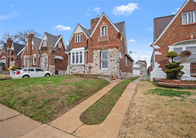 Photo 1 of Single Family Residence at 1545 Grape Ave, Saint Louis, MO 63147 | MLS# MIS25019684 | | Sold on 2025-06-20