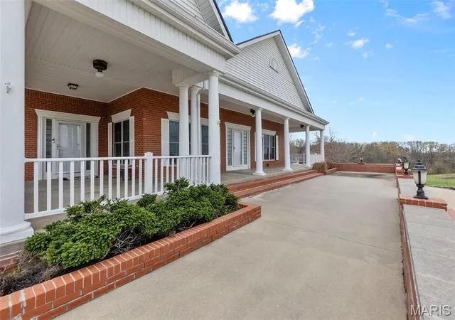 Photo 5 of Single Family Residence at 29624 Hwy 34, Marble Hill, MO 63764 | MLS# MIS25019855 |  | Sold on 2025-11-07
