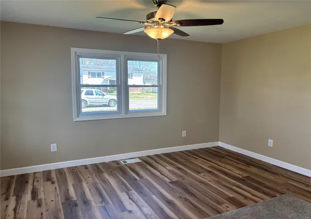 Photo 4 of Single Family Residence at 319 Sherlock Dr, Fredericktown, MO 63645 | MLS# MIS25019895 |  | Sold on 2025-04-23