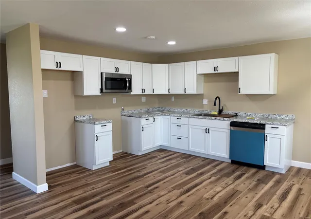 Photo 5 of Single Family Residence at 319 Sherlock Dr, Fredericktown, MO 63645 | MLS# MIS25019895 |  | Sold on 2025-04-23