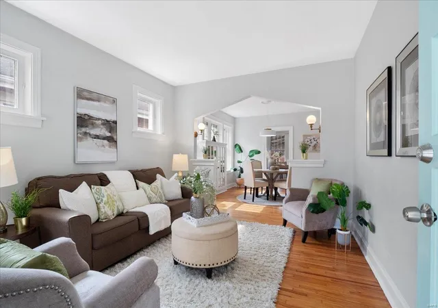 Photo 3 of Single Family Residence at 6039 Wanda Ave, Saint Louis, MO 63116 | MLS# MIS25019970 | | Sold on 2025-05-30