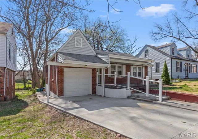 Photo 1 of Single Family Residence at 8810 Shady Grove Ave, Saint Louis, MO 63136 | MLS# MIS25019983 | | Sold on 2025-06-17