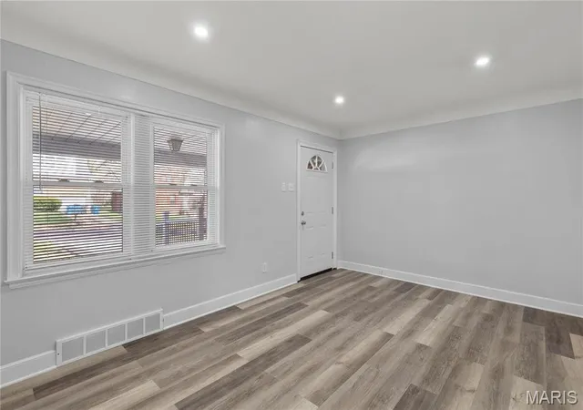 Photo 3 of Single Family Residence at 8810 Shady Grove Ave, Saint Louis, MO 63136 | MLS# MIS25019983 | | Sold on 2025-06-17